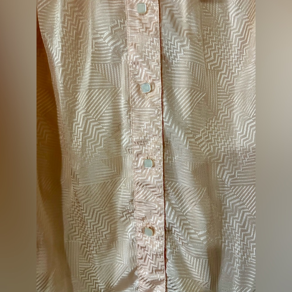 Chaus Petites Light Peach Textured Blouse with Bow - Picture 4 of 5